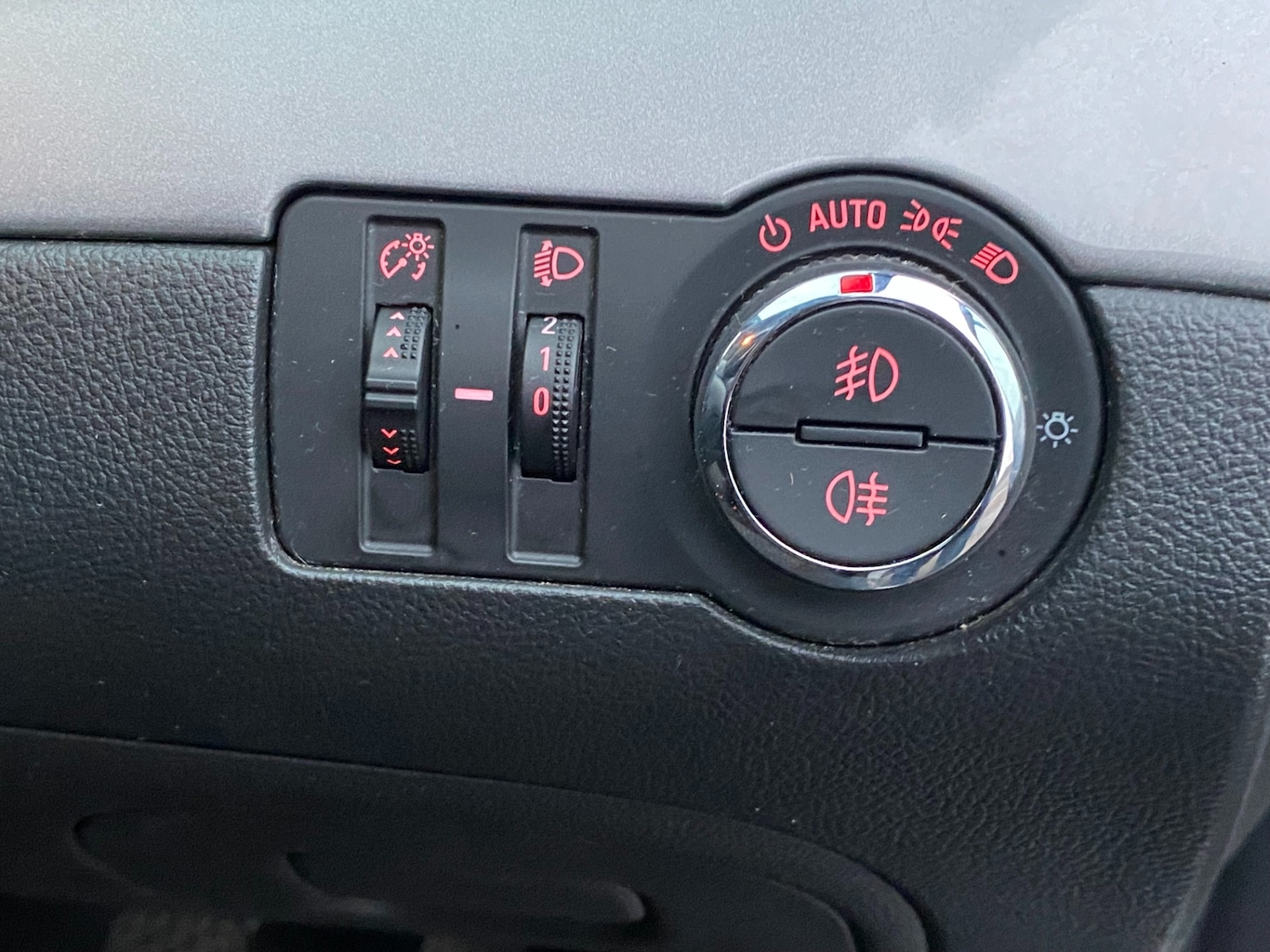 Used Vauxhall Mokka 2014 for sale - 77036596: Photo 32