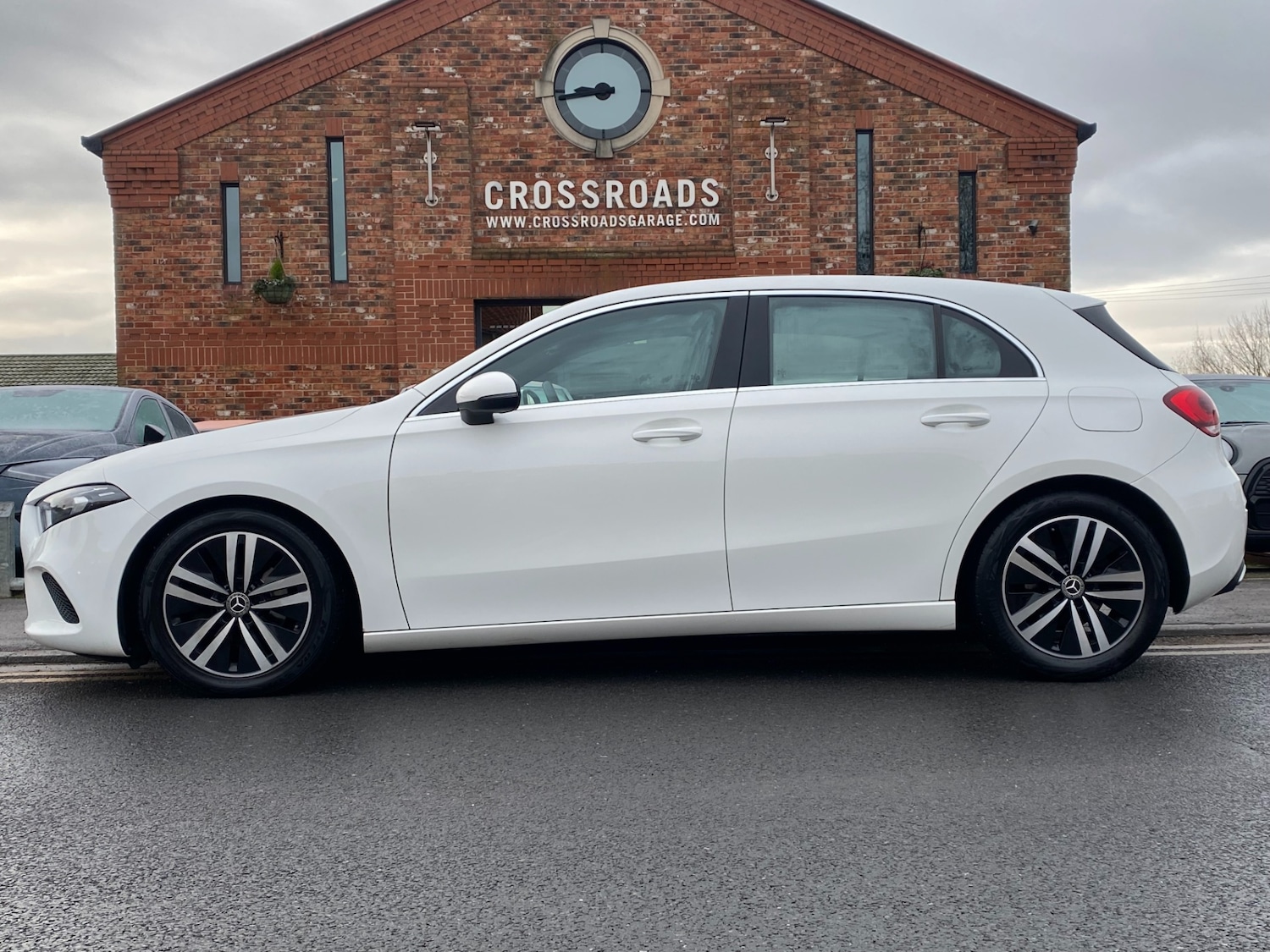 Used Mercedes-Benz A-Class 2020 for sale - 77395356: Photo 2