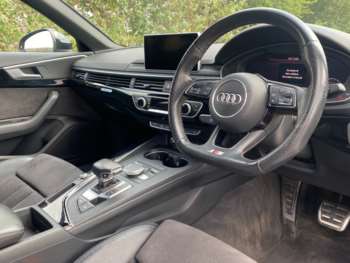 Used Audi A4 2018 for sale - 75371841: Photo