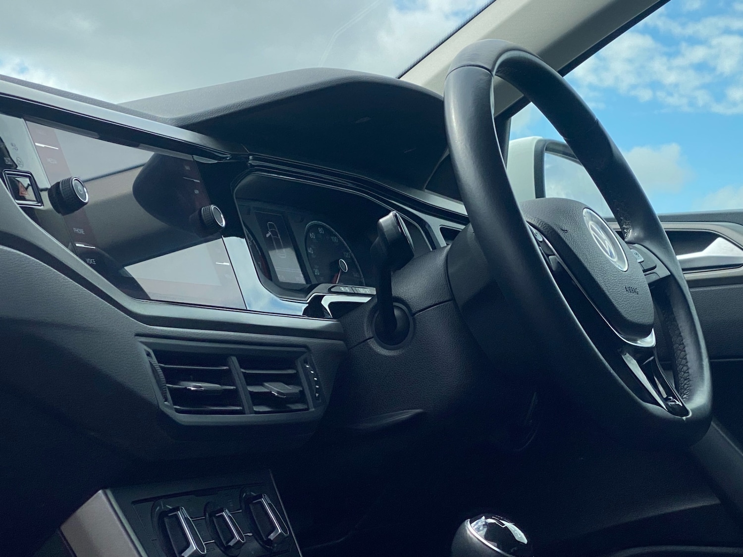 Used Volkswagen Polo 2021 for sale - 78213726: Photo 35