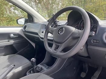 Used Volkswagen up! 2021 for sale - 78360722: Photo