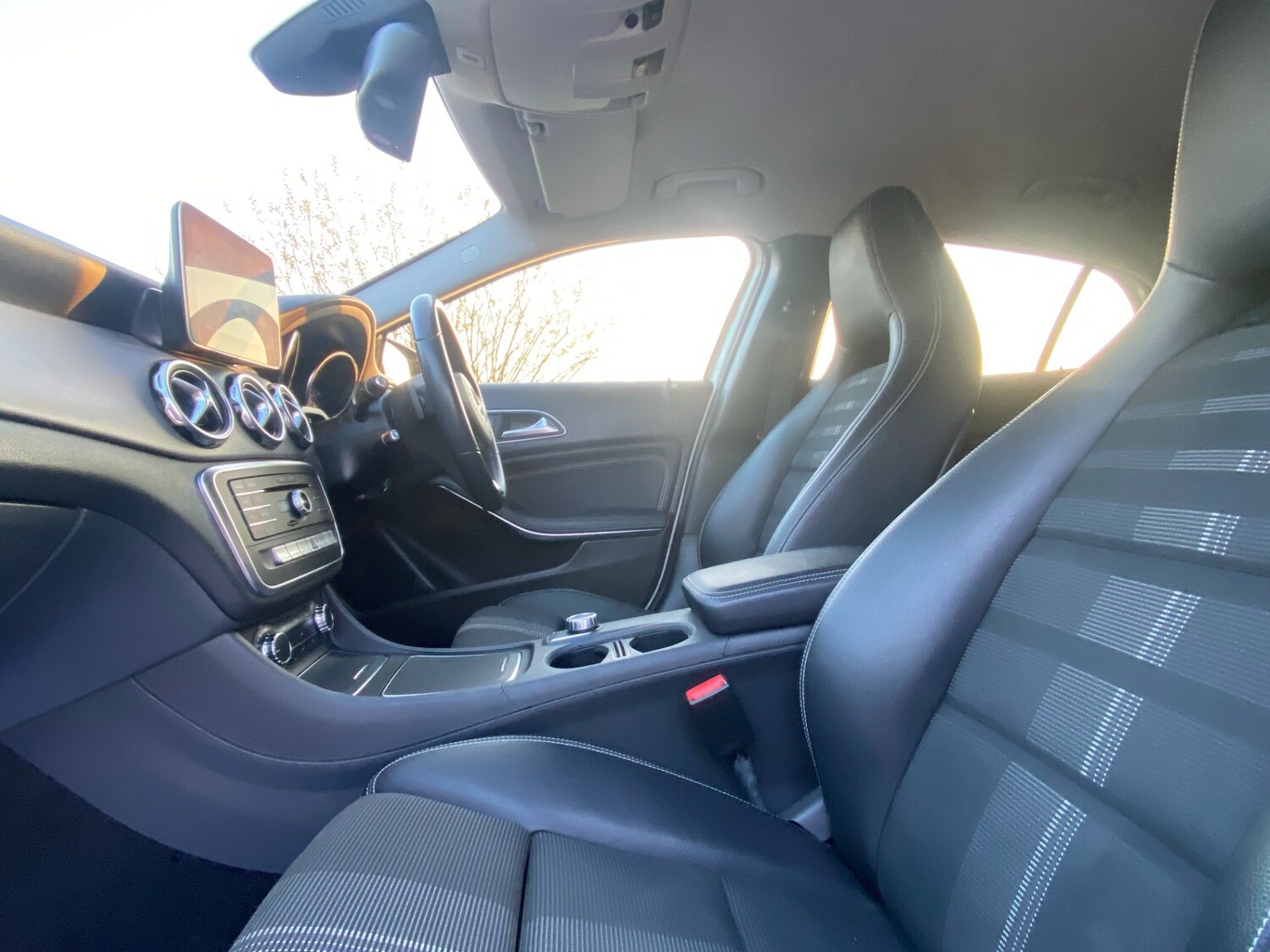 Used Mercedes-Benz GLA 2019 for sale - 77977317: Photo 5