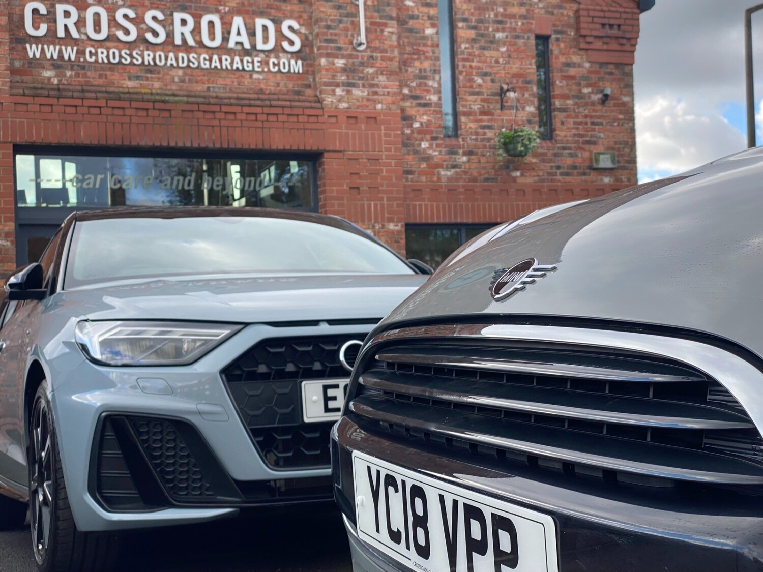 Used MINI Convertible 2018 for sale - 76358372: Photo 34