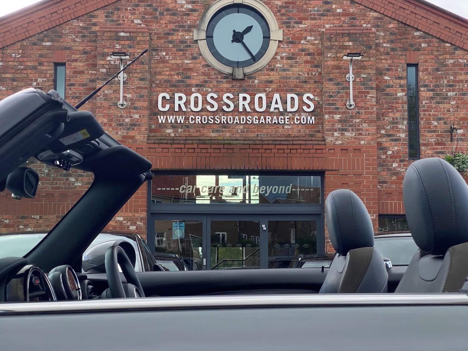 Used MINI Convertible 2018 for sale - 76358372: Photo 35