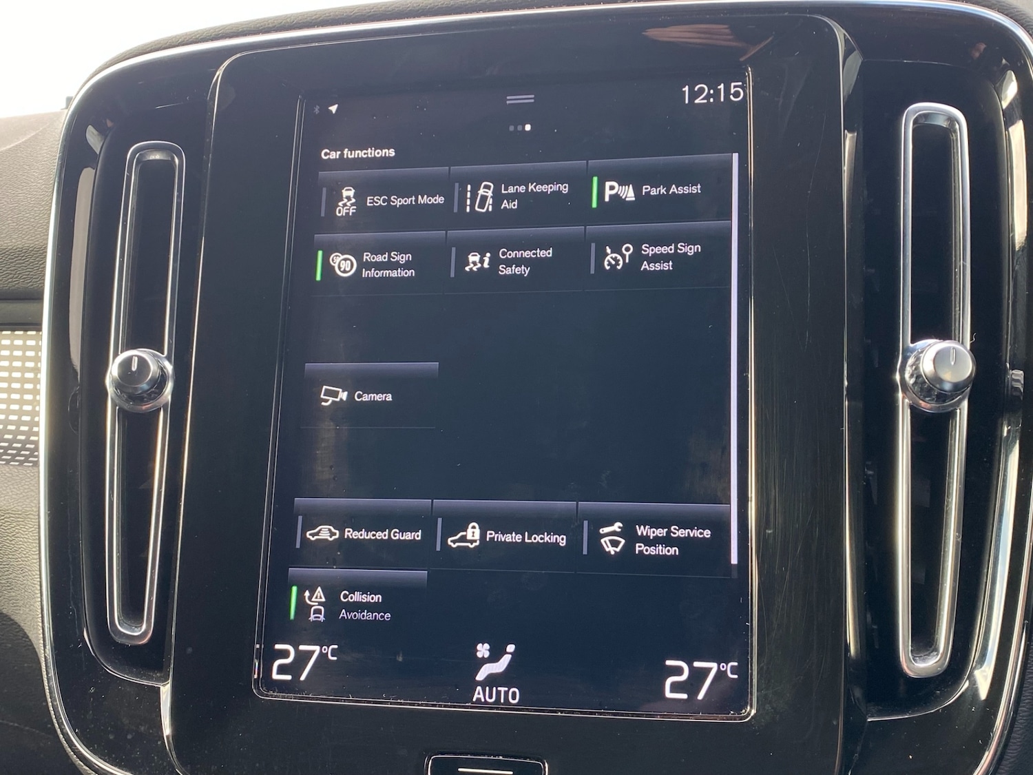 Used Volvo XC40 2021 for sale - 76911514: Photo 11