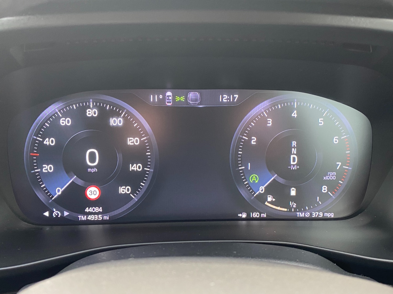 Used Volvo XC40 2021 for sale - 76911514: Photo 5