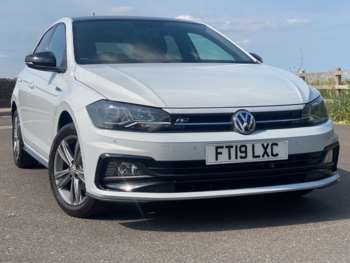 2019 (19) - 1.0 TSI R-Line 5dr - Virtual Cockpit & Apple CarPlay & Parking Sensors