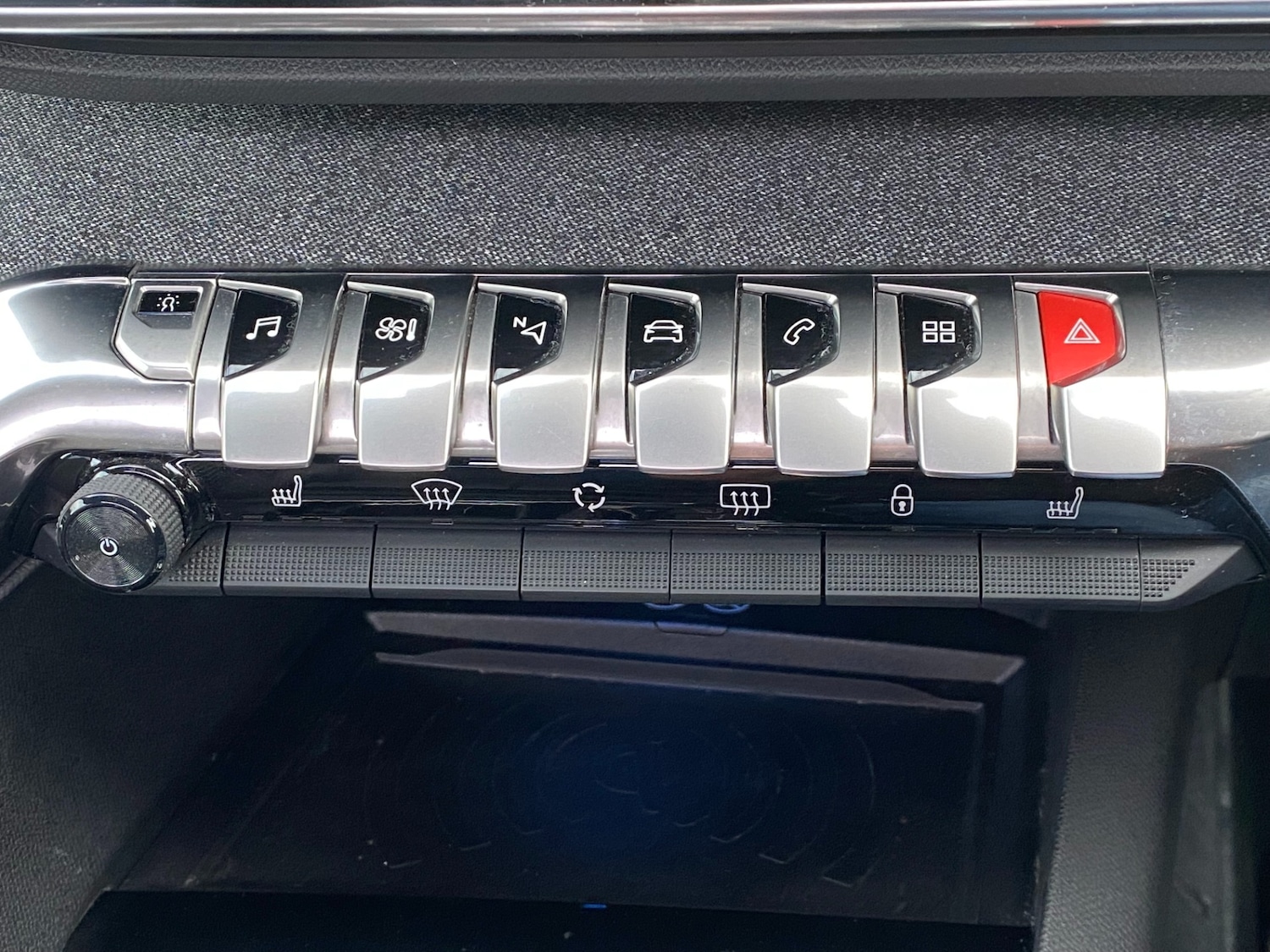 Used Peugeot 3008 2018 for sale - 76935444: Photo 15