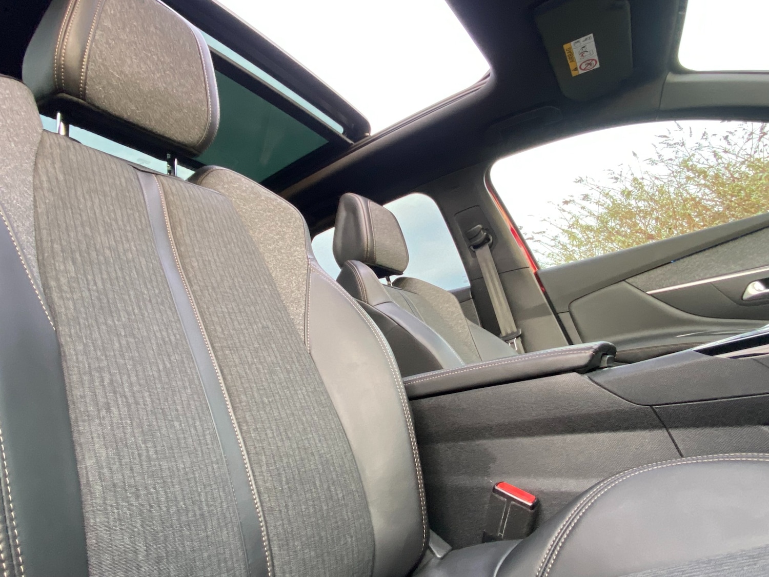 Used Peugeot 3008 2018 for sale - 76935444: Photo 24