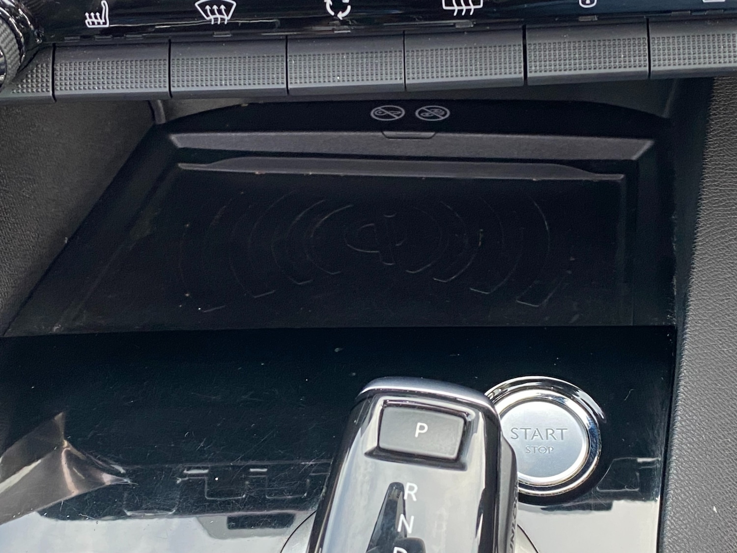 Used Peugeot 3008 2018 for sale - 76935444: Photo 40