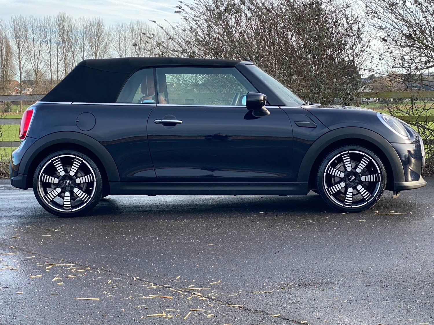 Used MINI Convertible 2022 for sale - 77201489: Photo 20