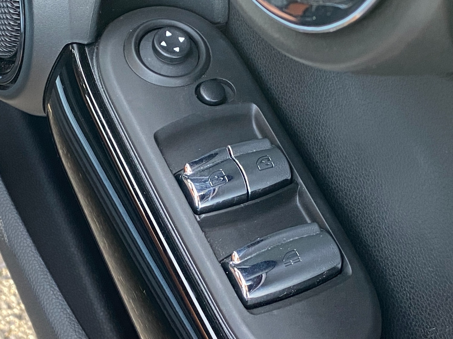 Used MINI Convertible 2022 for sale - 77201489: Photo 47