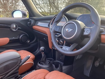 Used MINI Convertible 2022 for sale - 77201489: Photo