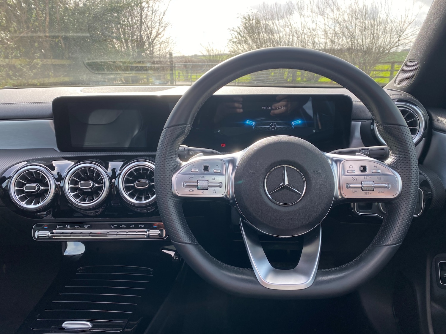 Used Mercedes-Benz CLA 2021 for sale - 77656531: Photo 24