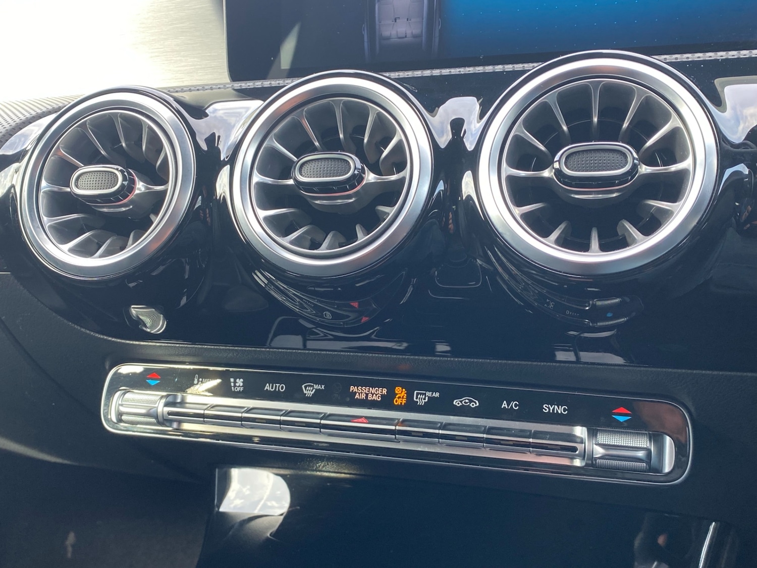 Used Mercedes-Benz CLA 2021 for sale - 77656531: Photo 31