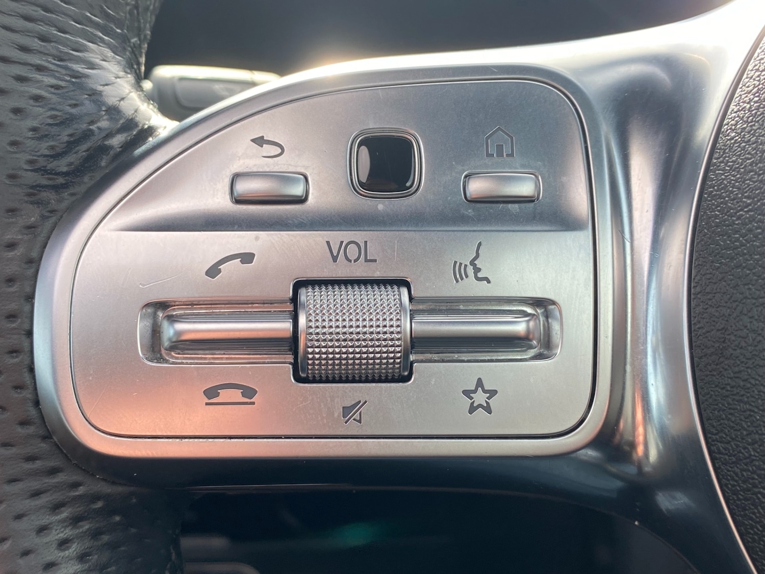 Used Mercedes-Benz CLA 2021 for sale - 77656531: Photo 32