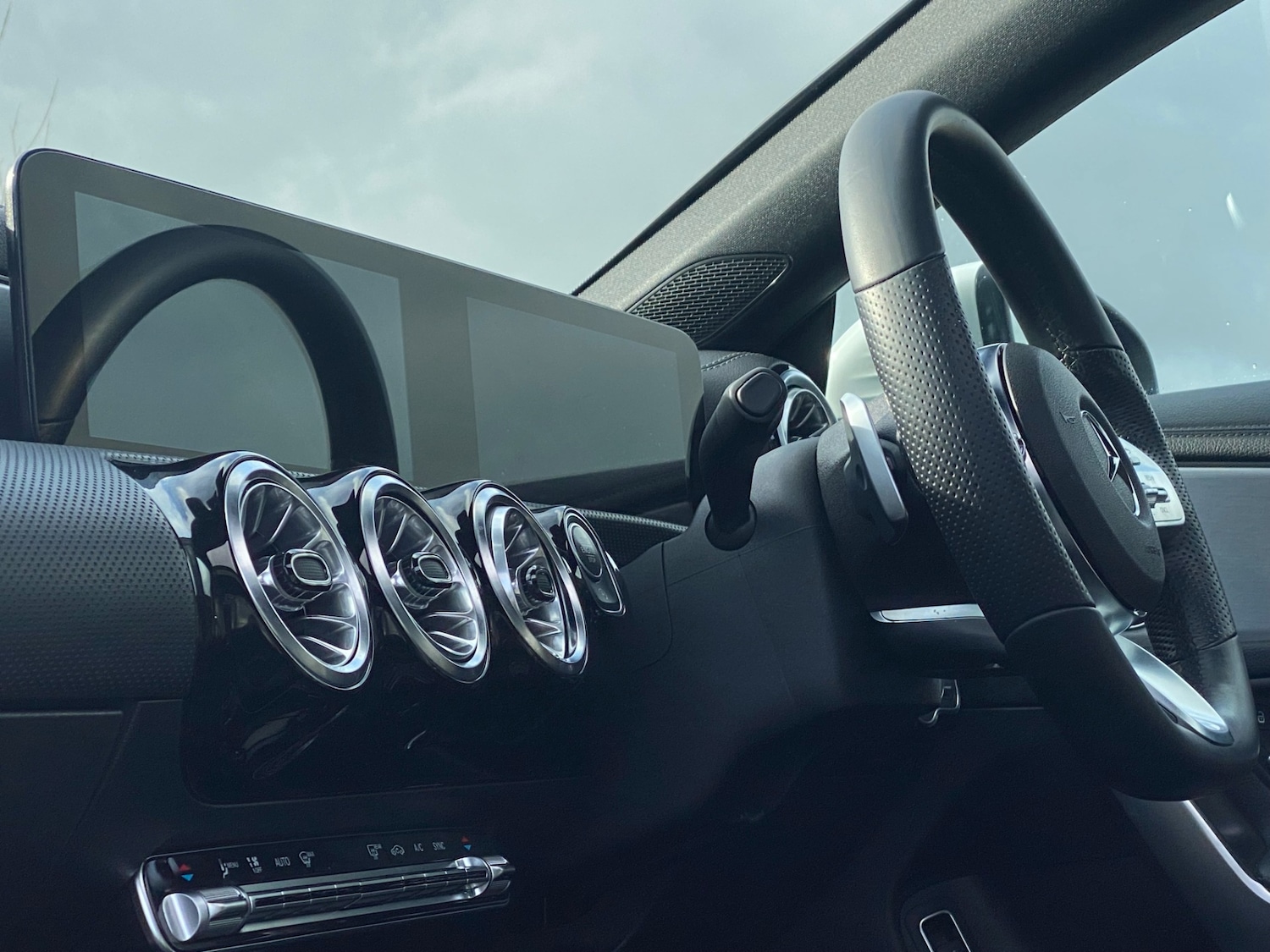 Used Mercedes-Benz CLA 2021 for sale - 77656531: Photo 42