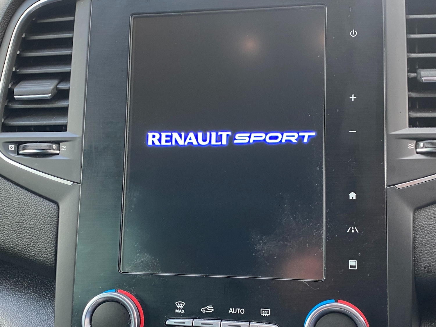 Used Renault Megane 2018 for sale - 76911481: Photo 25