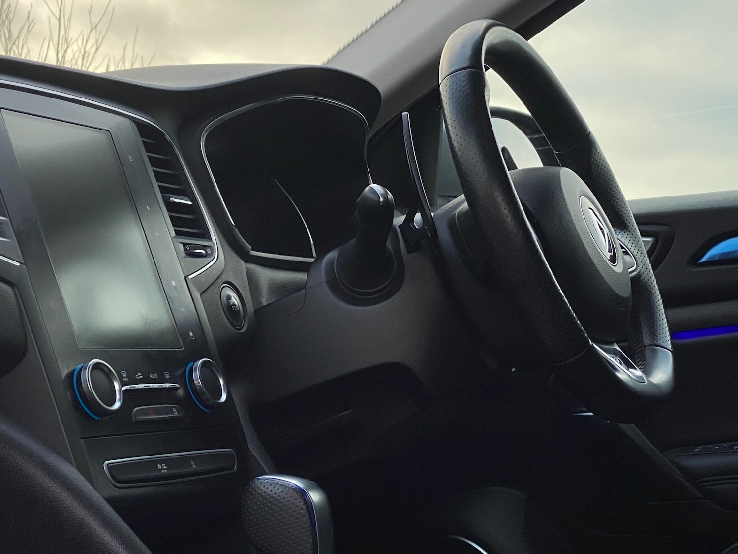 Used Renault Megane 2018 for sale - 76911481: Photo 39