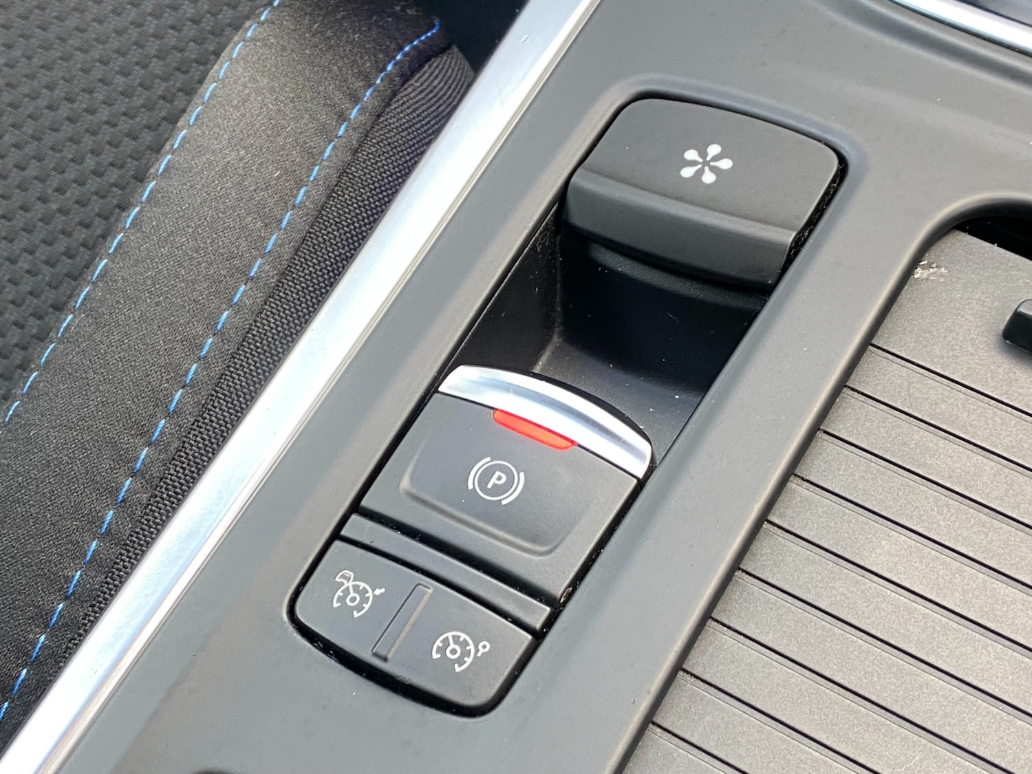 Used Renault Megane 2018 for sale - 76911481: Photo 42