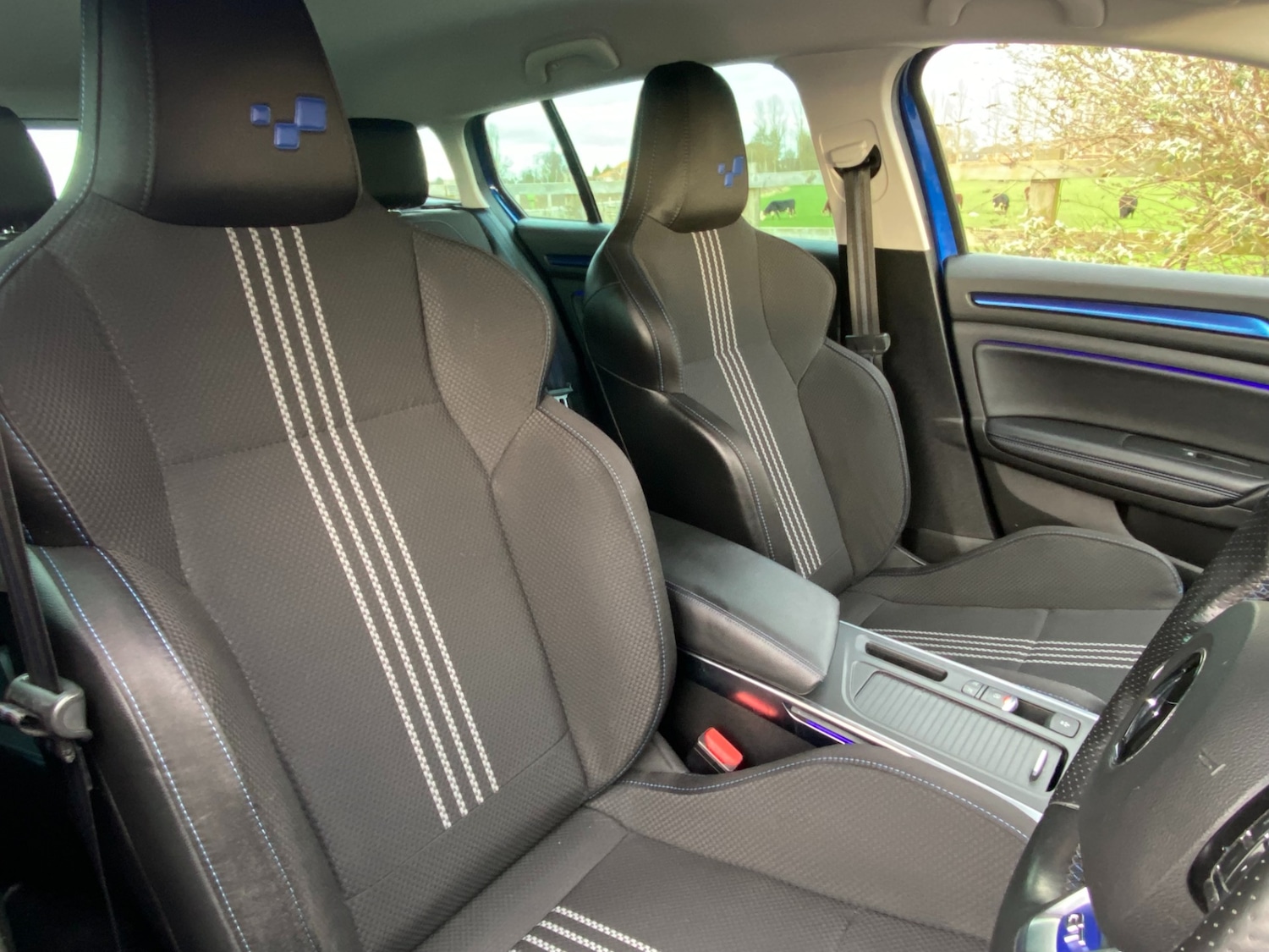 Used Renault Megane 2018 for sale - 76911481: Photo 44