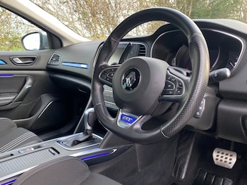 Used Renault Megane 2018 for sale - 76911481: Photo