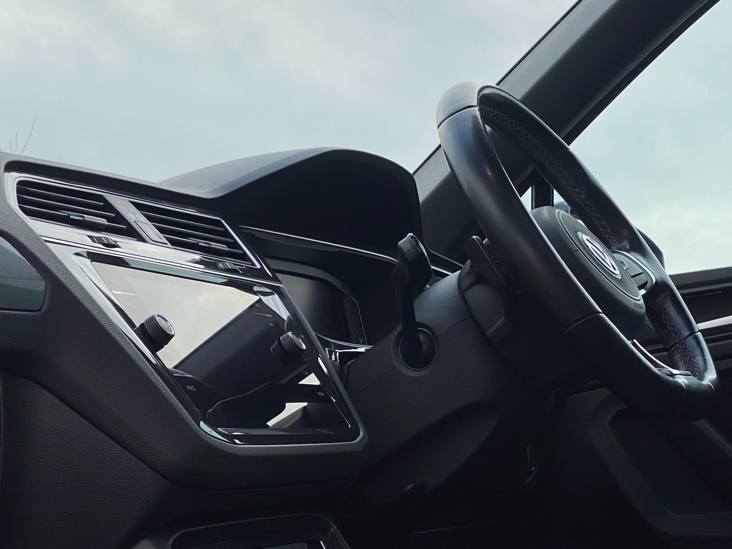 Used Volkswagen Tiguan 2020 for sale - 76470773: Photo 45