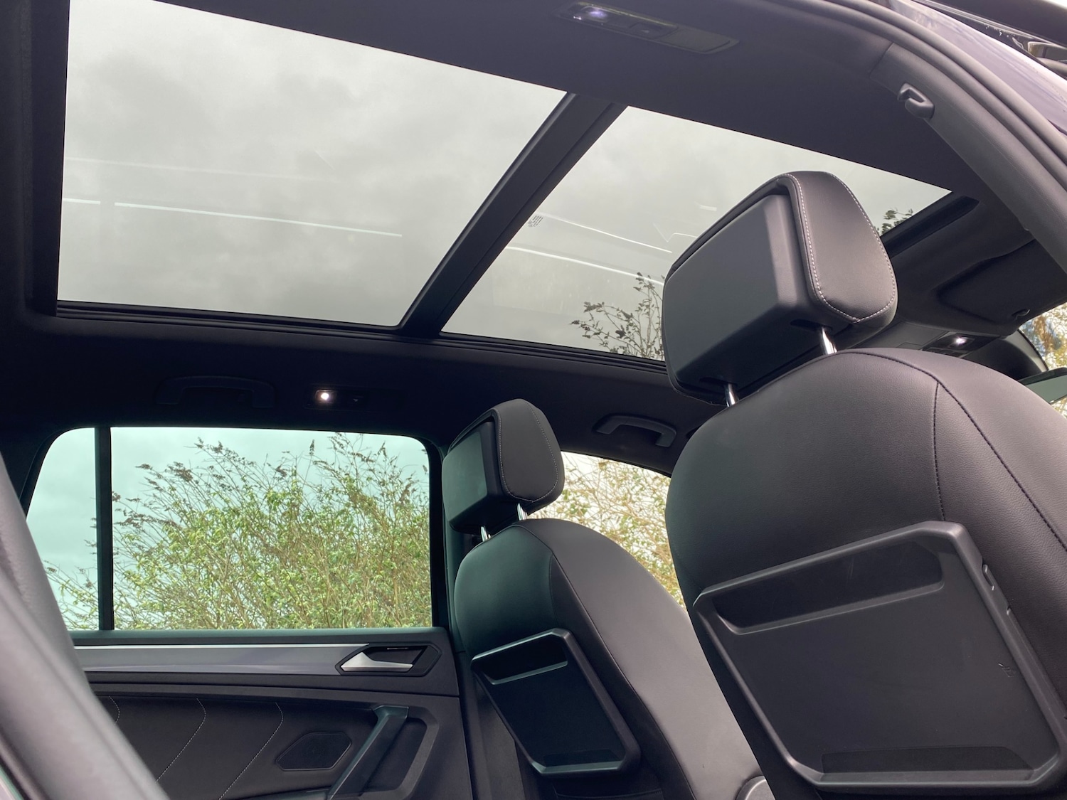 Used Volkswagen Tiguan 2020 for sale - 76470773: Photo 6