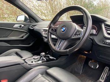 Used BMW 1 Series 2020 for sale - 77013761: Photo