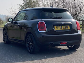 Used MINI Hatch 2019 for sale - 77969004: Photo
