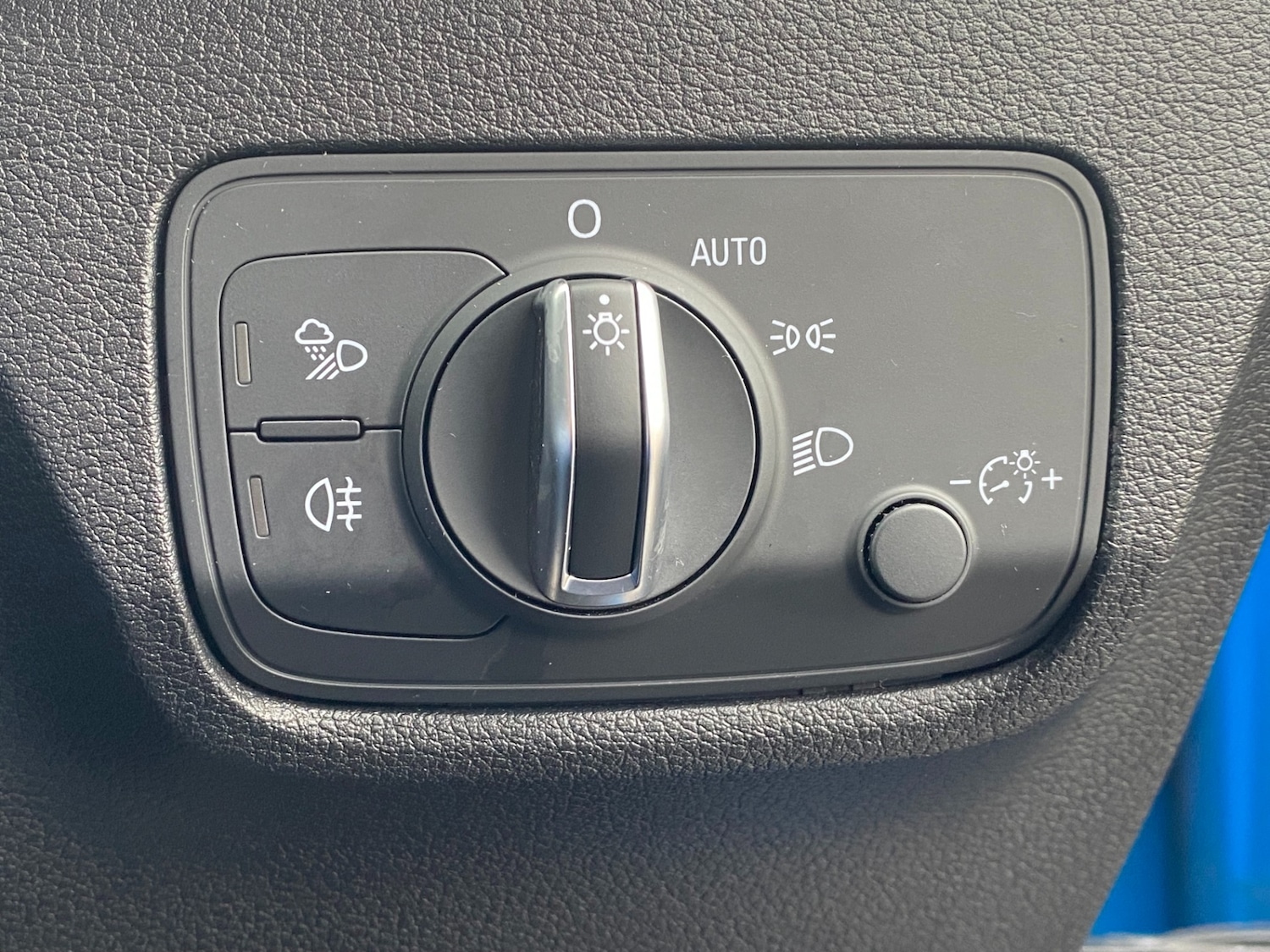 Used Audi Q2 2021 for sale - 78005559: Photo 40