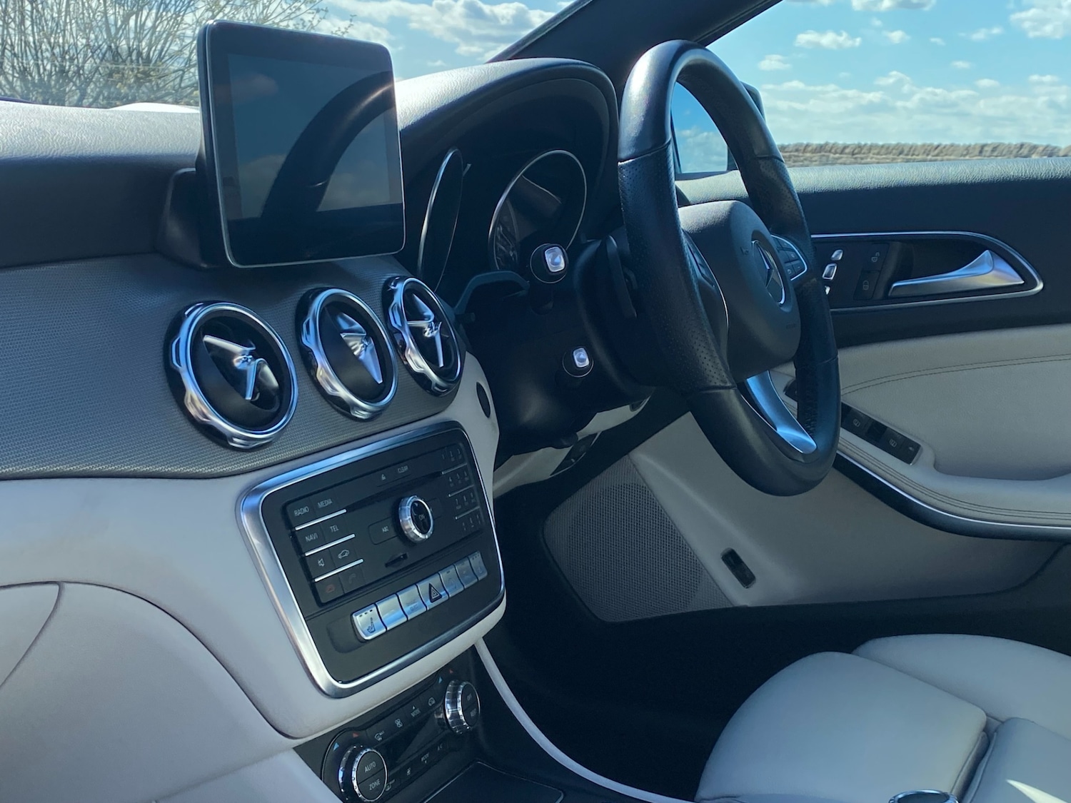 Used Mercedes-Benz GLA 2018 for sale - 78112697: Photo 23