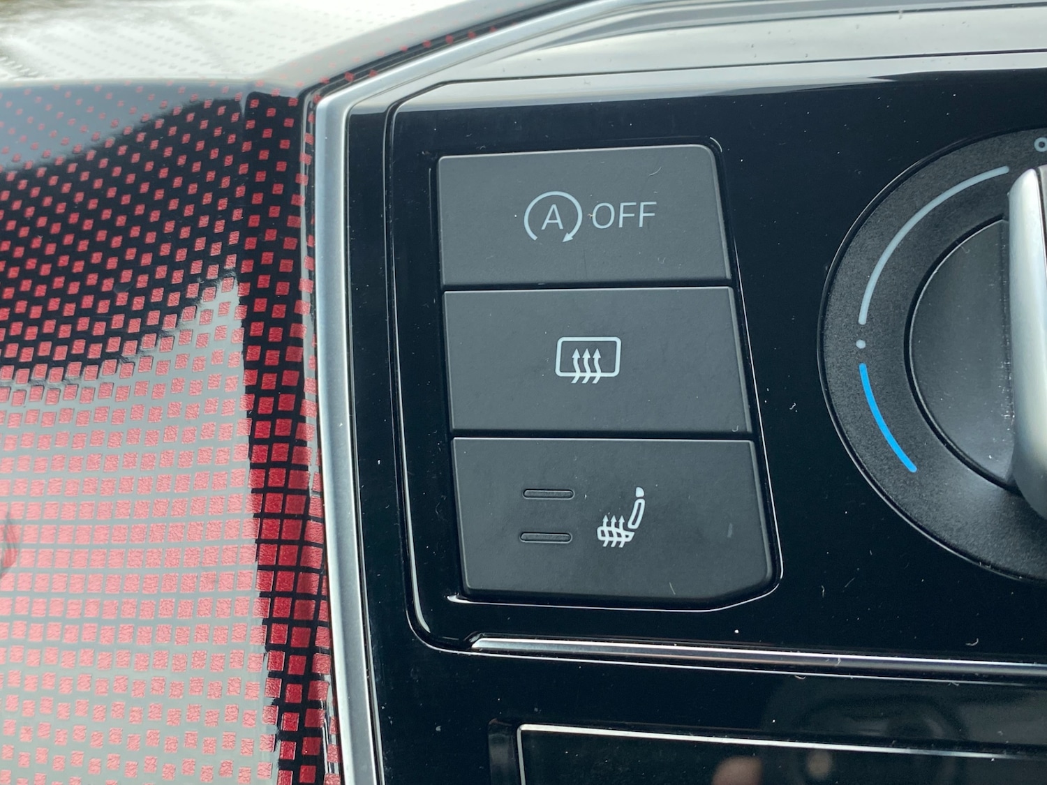 Used Volkswagen up! 2020 for sale - 76525800: Photo 11