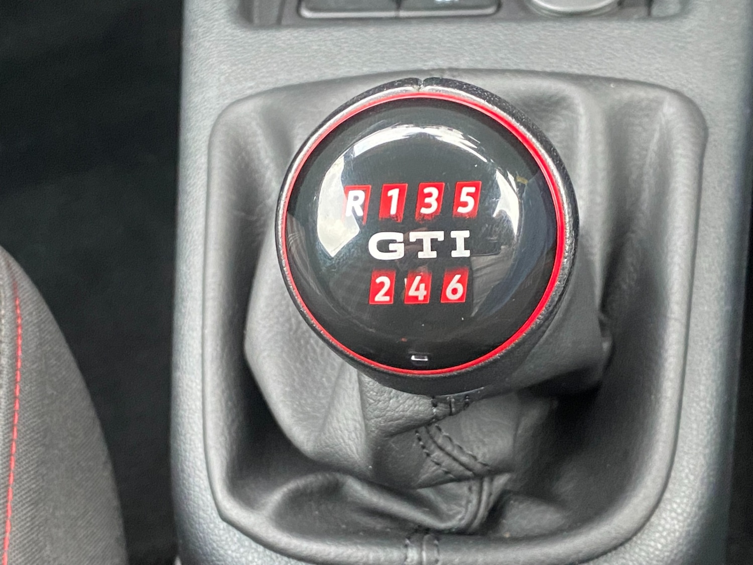 Used Volkswagen up! 2020 for sale - 76525800: Photo 12