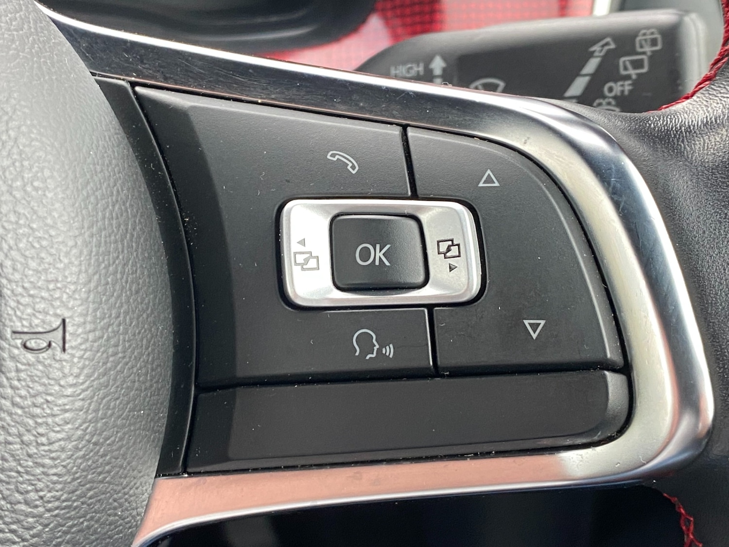 Used Volkswagen up! 2020 for sale - 76525800: Photo 24