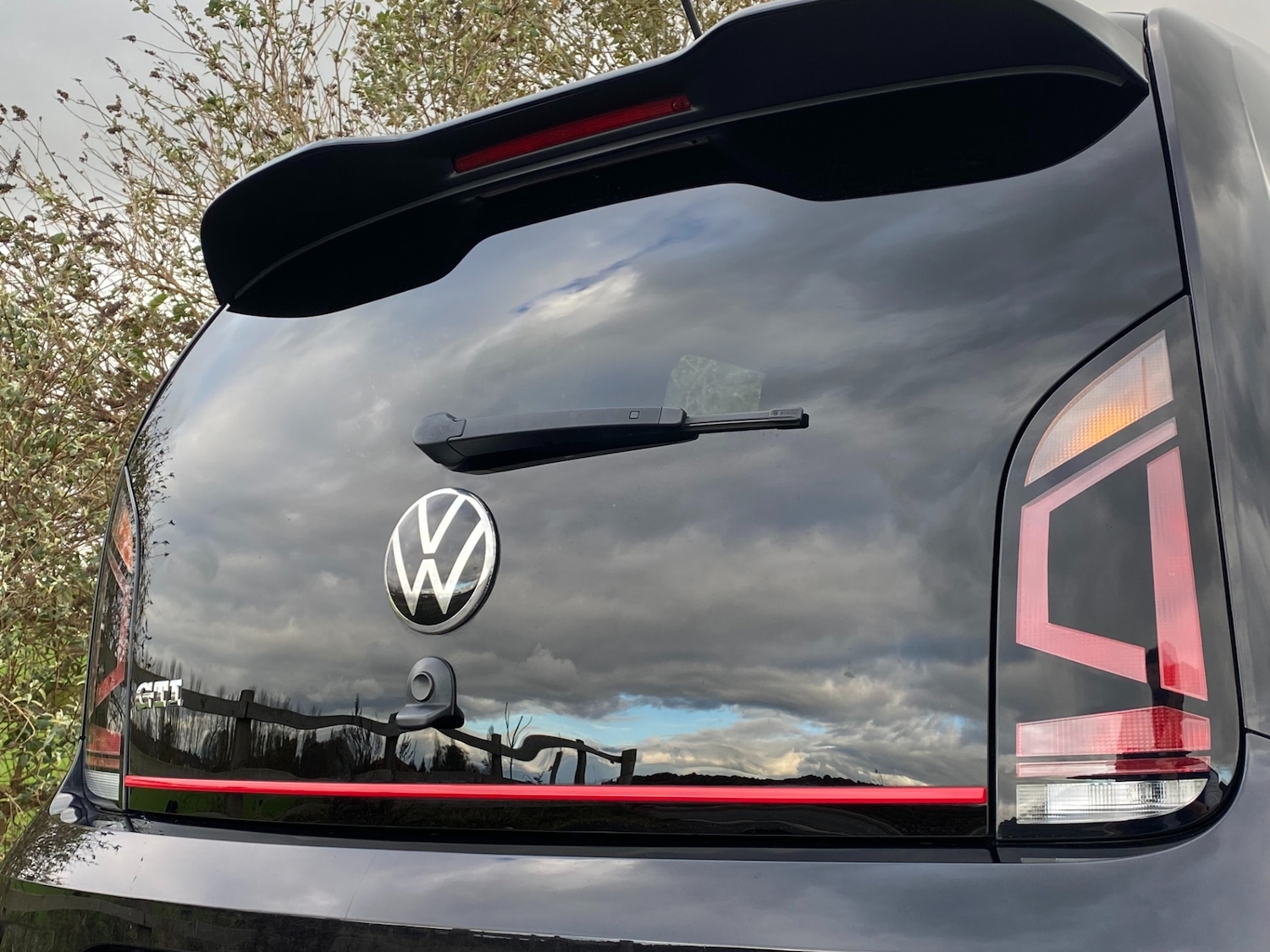 Used Volkswagen up! 2020 for sale - 76525800: Photo 31