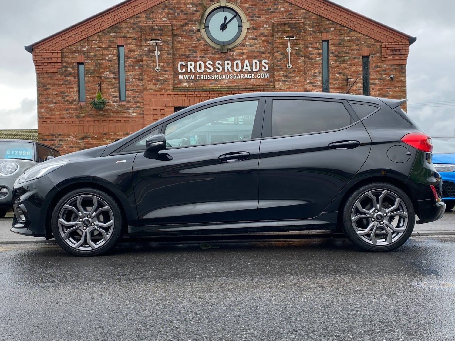 Used Ford Fiesta 2017 for sale - 77597553: Photo 2