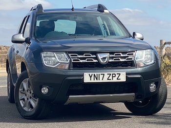 Used Dacia Duster 2017 for sale - 79463807: Photo