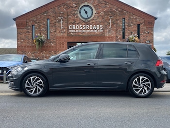 Used Volkswagen Golf 2019 for sale - 79301475: Photo