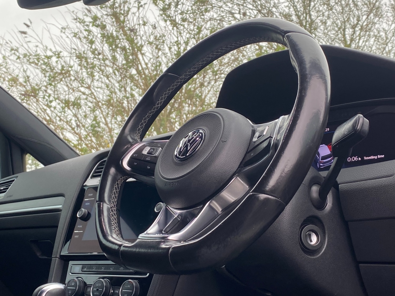 Used Volkswagen Golf 2017 for sale - 78045981: Photo 36