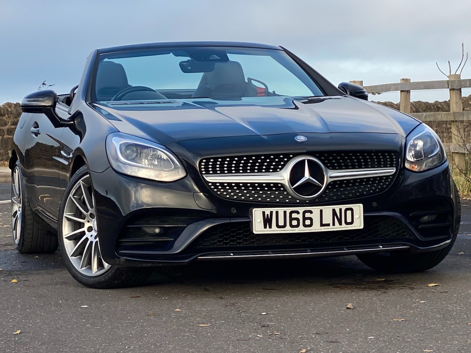 Used Mercedes-Benz SLC 2016 for sale - 76822043: Photo 1