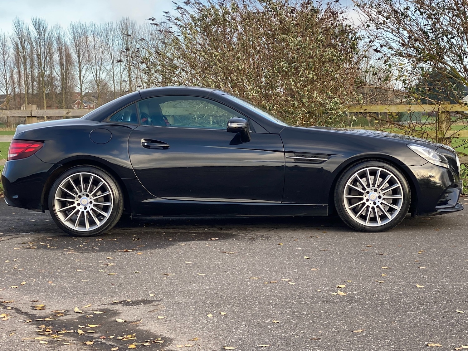 Used Mercedes-Benz SLC 2016 for sale - 76822043: Photo 21