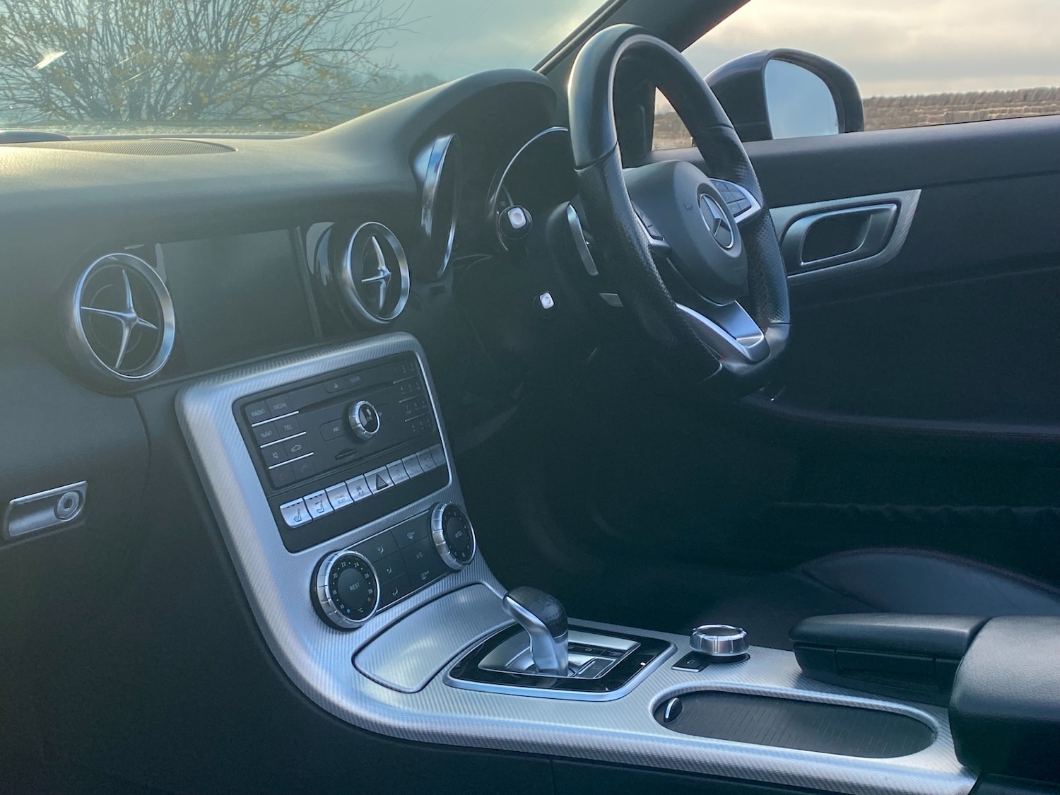 Used Mercedes-Benz SLC 2016 for sale - 76822043: Photo 25