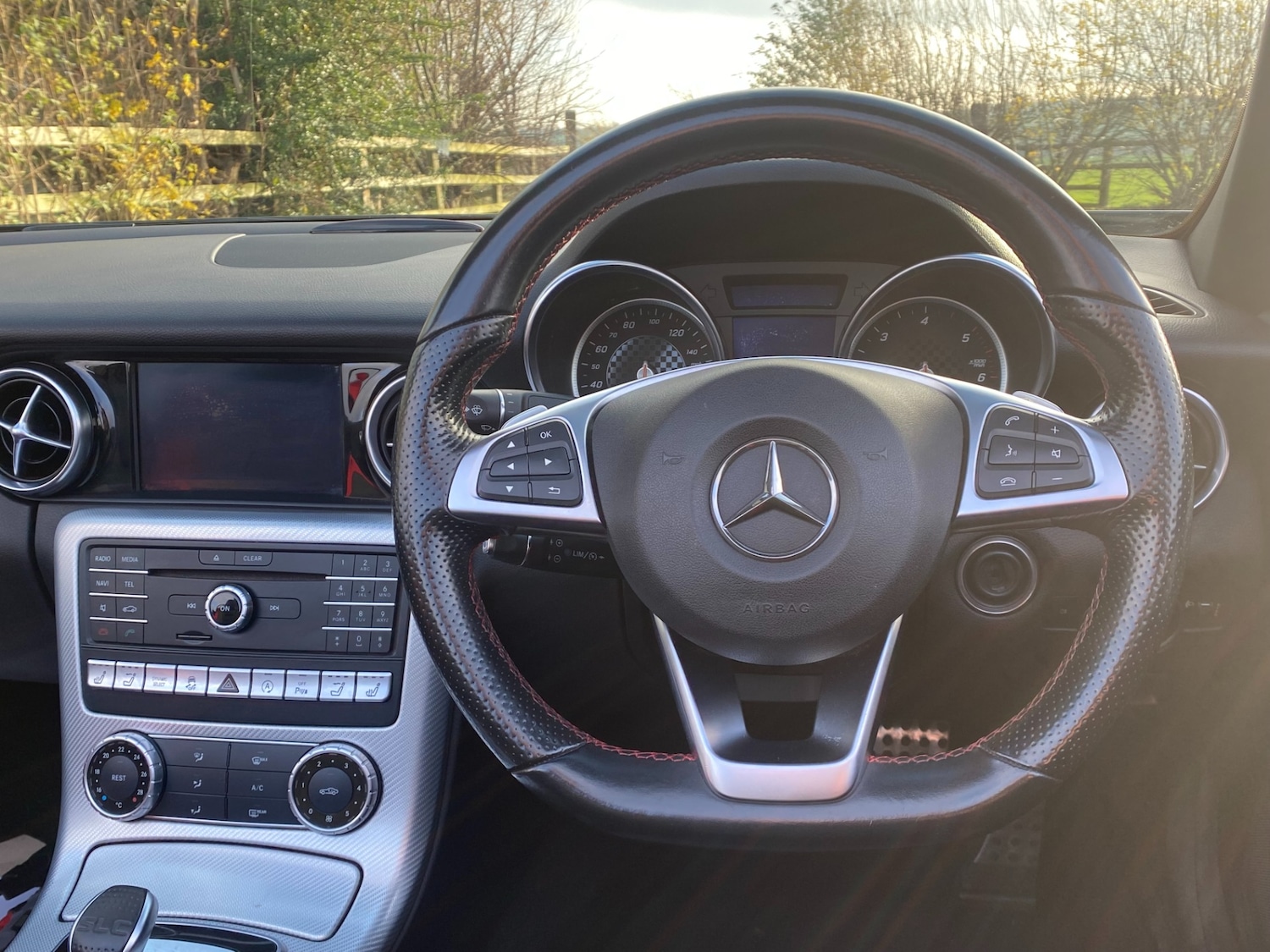 Used Mercedes-Benz SLC 2016 for sale - 76822043: Photo 26