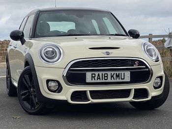 Used MINI Hatch 2018 for sale - 75964246: Photo