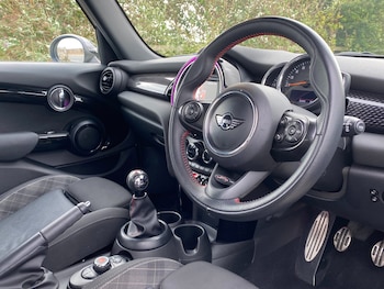 Used MINI Hatch 2018 for sale - 75964246: Photo