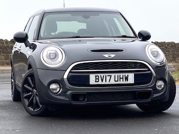 Used MINI Hatch 2017 for sale - 77013365: Photo