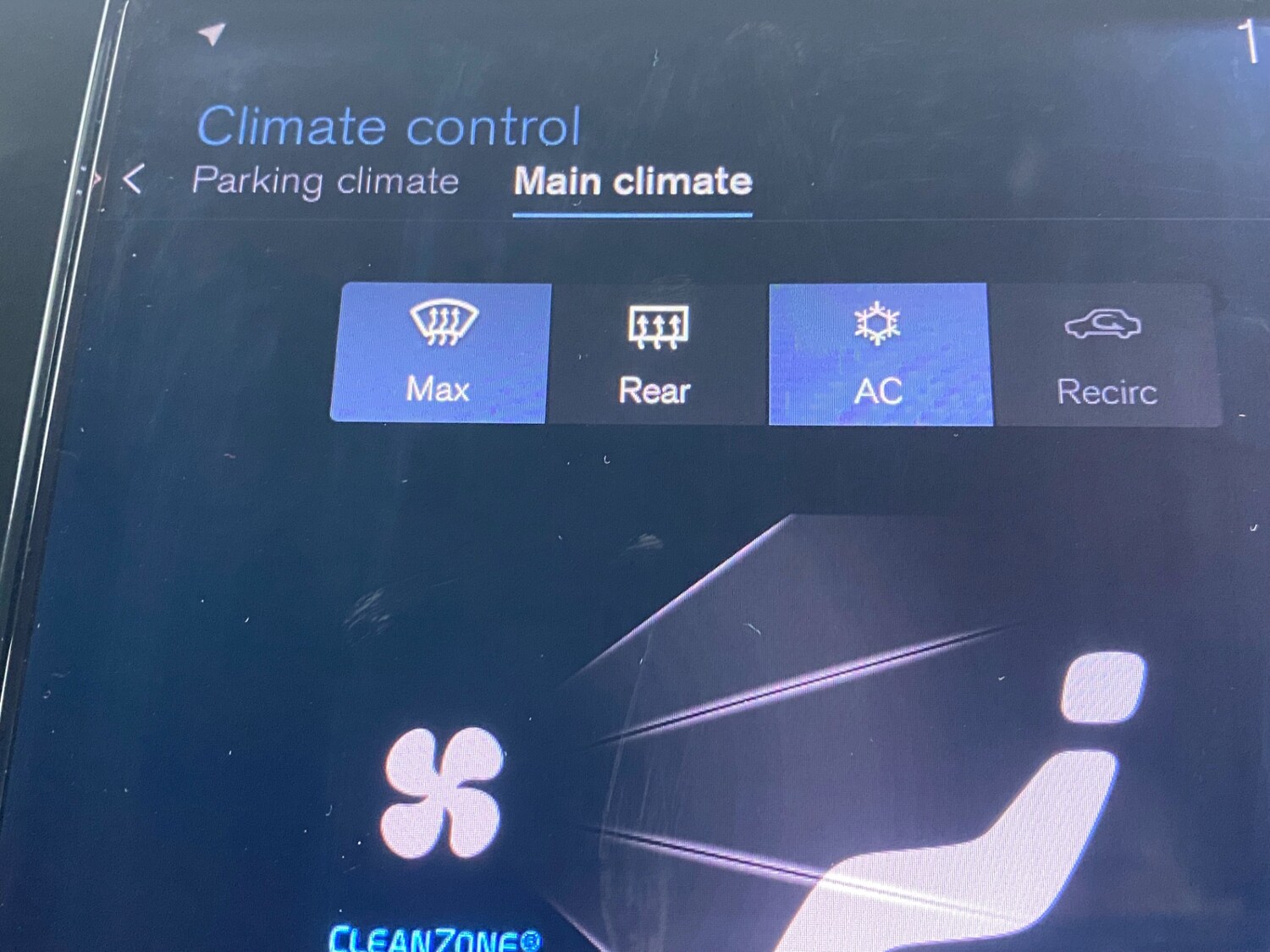 Used Volvo XC40 2019 for sale - 77306375: Photo 22