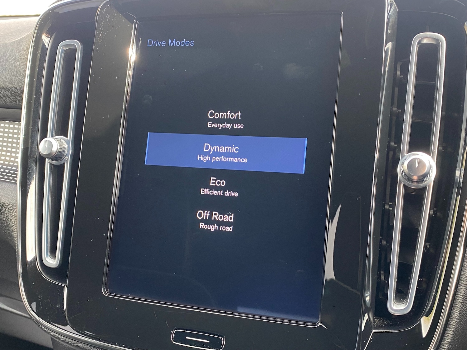 Used Volvo XC40 2020 for sale - 77548643: Photo 27