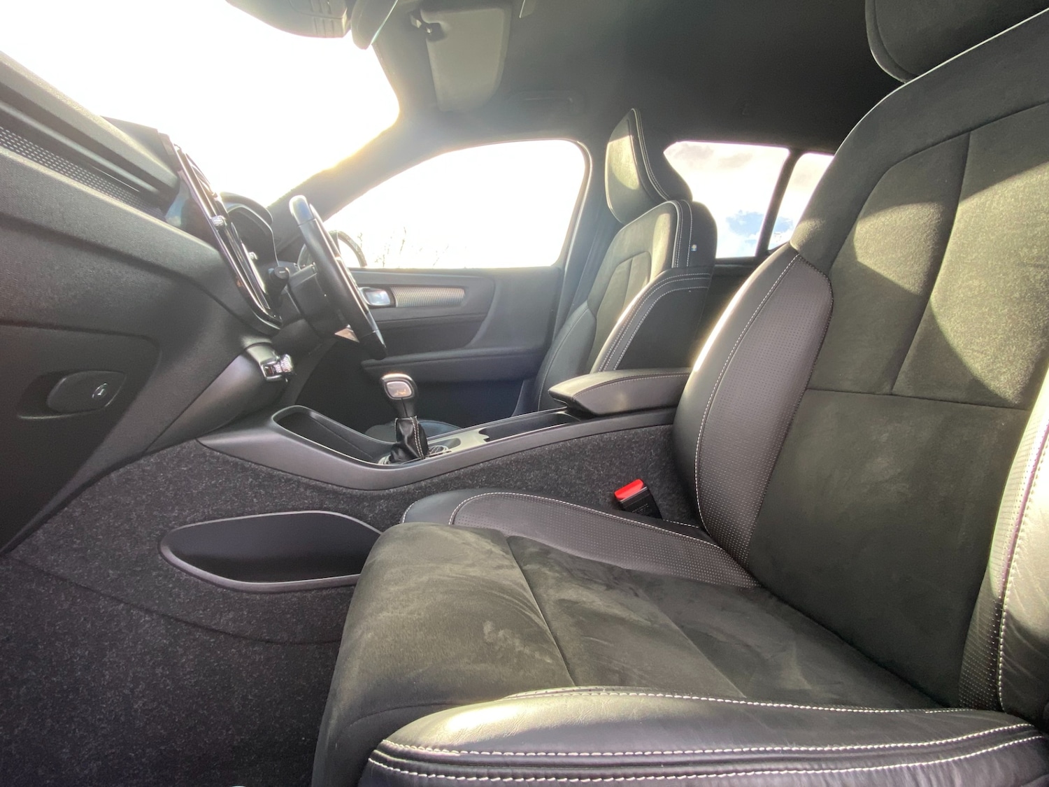 Used Volvo XC40 2020 for sale - 77548643: Photo 42